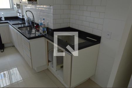 Apartamento à venda com 60m², 2 quartos e sem vagaCozinha