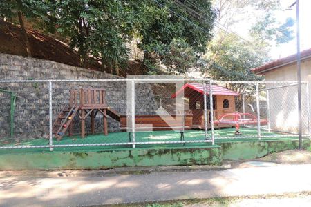 Apartamento à venda com 60m², 2 quartos e sem vagaÁrea comum - Playground