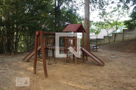 Apartamento à venda com 60m², 2 quartos e sem vagaÁrea comum - Playground