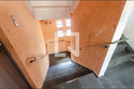 Apartamento à venda com 47m², 2 quartos e 1 vagaEscada interna