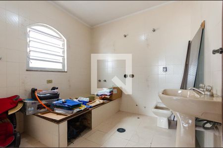 Casa para alugar com 250m², 5 quartos e 5 vagasSuíte 2 - banheiro