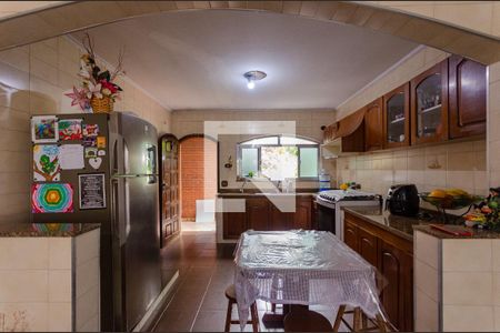 Casa para alugar com 250m², 5 quartos e 5 vagasCozinha