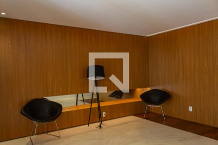 Apartamento à venda com 229m², 3 quartos e 3 vagasHall social