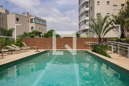 Apartamento à venda com 229m², 3 quartos e 3 vagasPiscina
