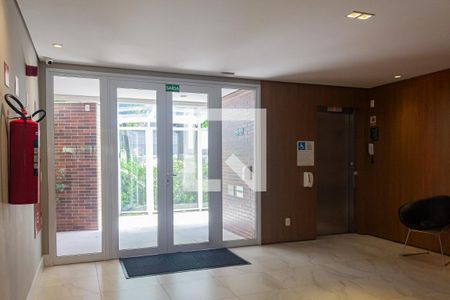 Apartamento à venda com 229m², 3 quartos e 3 vagasHall social