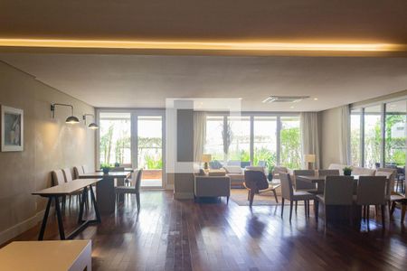 Apartamento à venda com 229m², 3 quartos e 3 vagasÁrea comum - Salão de festas