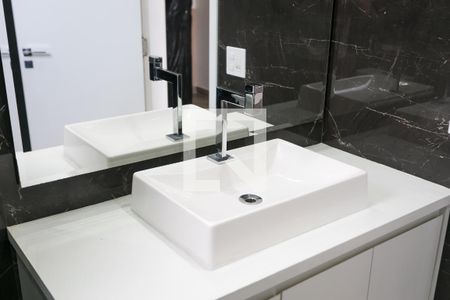 Apartamento para alugar com 122m², 3 quartos e 2 vagasBanheiro da Suíte 1