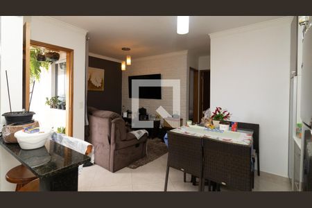 Apartamento à venda com 50m², 2 quartos e 1 vaga Apartamento à venda com 50m², 2 quartos e 1 vagaCozinha e Área de Serviço