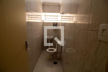 Casa à venda com 234m², 3 quartos e 2 vagasLavabo