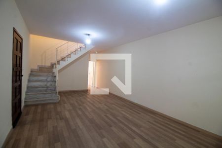 Sala de casa à venda com 3 quartos, 234m² em Campo Belo, São Paulo