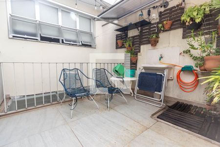 Casa para alugar com 250m², 3 quartos e 3 vagas Casa para alugar com 250m², 3 quartos e 3 vagasÁrea de serviço 1