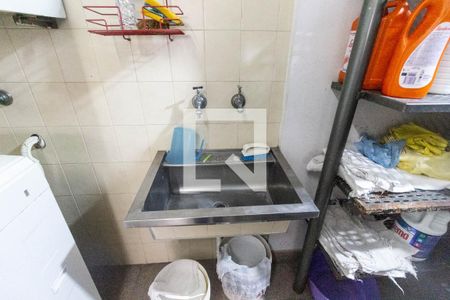 Casa para alugar com 250m², 3 quartos e 3 vagas Casa para alugar com 250m², 3 quartos e 3 vagasÁrea de serviço 3