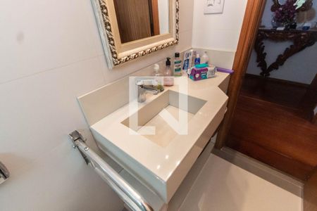 Casa para alugar com 250m², 3 quartos e 3 vagas Casa para alugar com 250m², 3 quartos e 3 vagasBanheiro