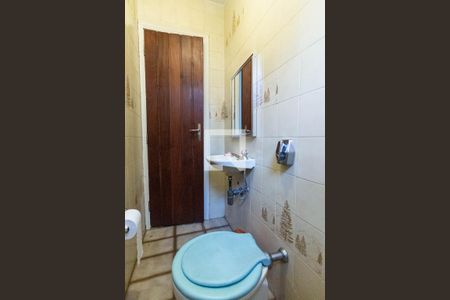 Casa para alugar com 250m², 3 quartos e 3 vagas Casa para alugar com 250m², 3 quartos e 3 vagasBanheiro de serviço 2