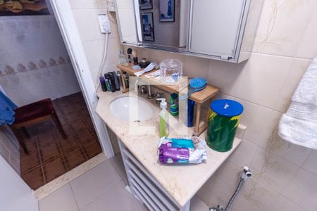 Casa para alugar com 250m², 3 quartos e 3 vagas Casa para alugar com 250m², 3 quartos e 3 vagasBanheiro de serviço 1