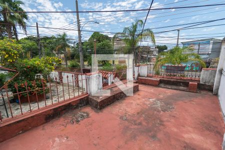 Casa à venda com 200m², 4 quartos e 3 vagasVaranda da Frente - Mini Terraço