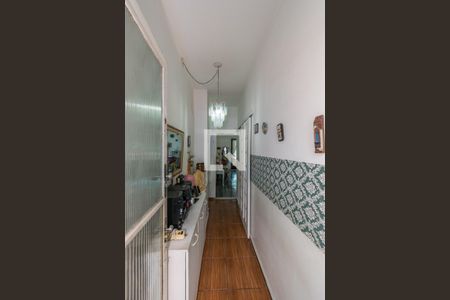 Casa à venda com 200m², 4 quartos e 3 vagasCorredor