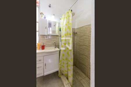 Casa à venda com 200m², 4 quartos e 3 vagasBanheiro da Suíte 2