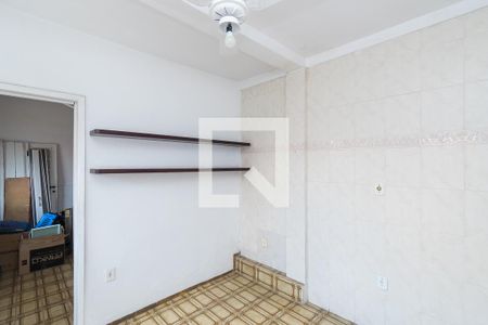Casa à venda com 200m², 4 quartos e 3 vagasCasa dos fundos - Sala
