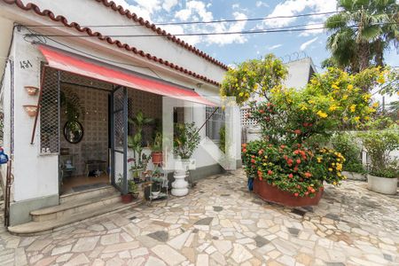 Casa à venda com 200m², 4 quartos e 3 vagasVaranda da Frente