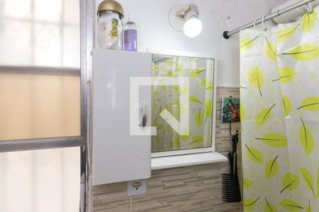 Casa à venda com 200m², 4 quartos e 3 vagasBanheiro da Suíte 2