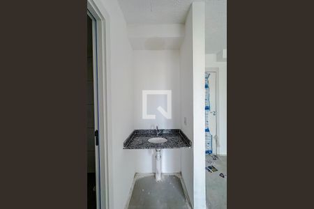 Apartamento para alugar com 37m², 2 quartos e sem vagaBanheiro