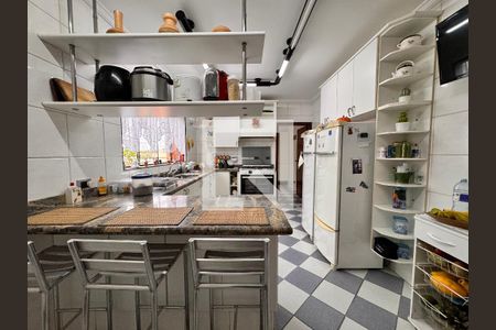 Casa para alugar com 309m², 3 quartos e 4 vagasCozinha