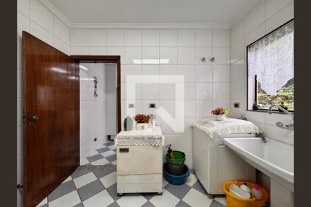 Casa para alugar com 309m², 3 quartos e 4 vagasLavanderia