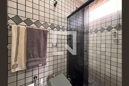 Casa para alugar com 309m², 3 quartos e 4 vagasBanheiro da suíte 