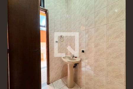 Casa para alugar com 309m², 3 quartos e 4 vagasBanheiro 2