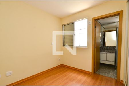 Suite de apartamento para alugar com 2 quartos, 55m² em Anchieta, Belo Horizonte