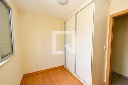 Quarto2 de apartamento para alugar com 2 quartos, 55m² em Anchieta, Belo Horizonte