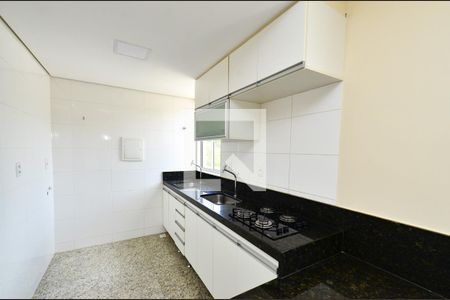 Apartamento para alugar com 55m², 2 quartos e 2 vagasBanheiro social