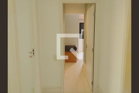 Apartamento à venda com 167m², 4 quartos e 3 vagasCorredor