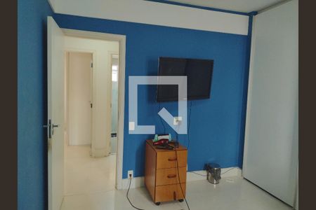 Apartamento à venda com 167m², 4 quartos e 3 vagasQuarto 2