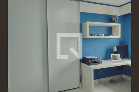 Apartamento à venda com 167m², 4 quartos e 3 vagasQuarto 2