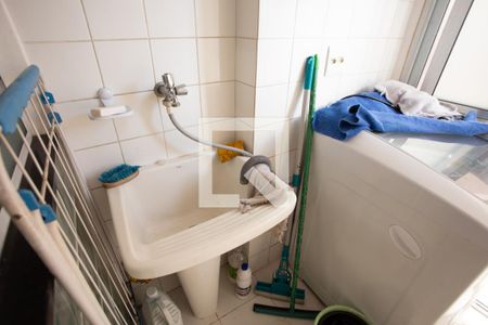 Apartamento à venda com 58m², 2 quartos e 1 vaga Apartamento à venda com 58m², 2 quartos e 1 vagaÁREA DE SERVIÇO