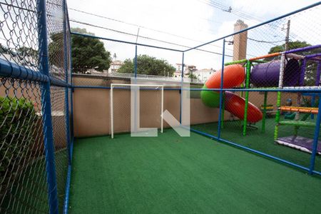 Apartamento à venda com 58m², 2 quartos e 1 vaga Apartamento à venda com 58m², 2 quartos e 1 vagaÁREA COMUM- CAMPO ESPORTIVO