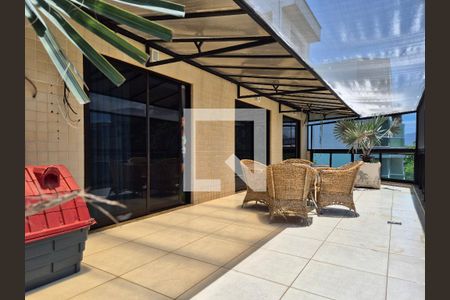 Apartamento para alugar com 250m², 4 quartos e 3 vagasVaranda