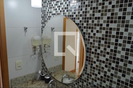 Apartamento à venda com 71m², 3 quartos e 1 vaga Apartamento à venda com 71m², 3 quartos e 1 vagaBanheiro