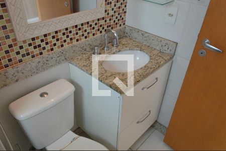 Apartamento à venda com 71m², 3 quartos e 1 vaga Apartamento à venda com 71m², 3 quartos e 1 vagaBanheiro da Suíte
