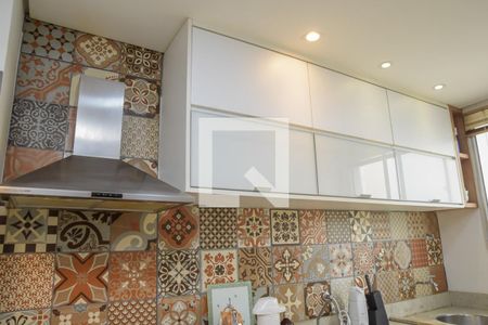 Apartamento para alugar com 47m², 2 quartos e 1 vaga Apartamento para alugar com 47m², 2 quartos e 1 vagaDetalhe Cozinha-Armários