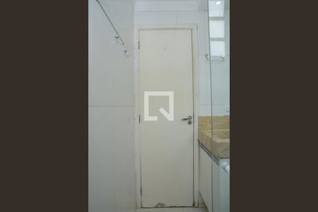 Apartamento para alugar com 47m², 2 quartos e 1 vaga Apartamento para alugar com 47m², 2 quartos e 1 vagaBanheiro
