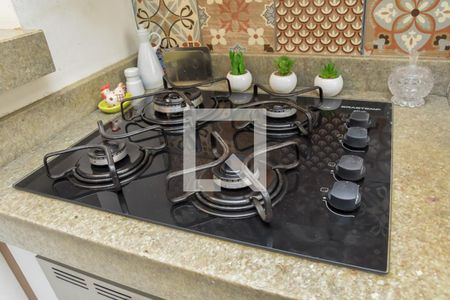 Apartamento para alugar com 47m², 2 quartos e 1 vaga Apartamento para alugar com 47m², 2 quartos e 1 vagaDetalhe Cozinha-cooktop