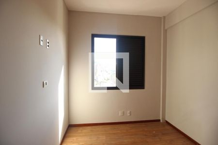 Apartamento à venda com 230m², 4 quartos e 3 vagasQuarto 