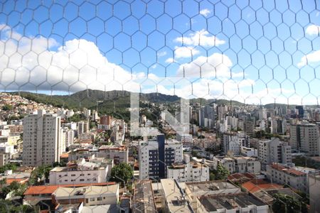 Apartamento à venda com 230m², 4 quartos e 3 vagasVista 