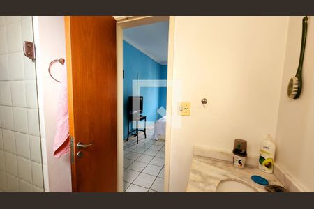 Apartamento à venda com 75m², 2 quartos e 2 vagasBanheiro da Suíte