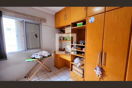 Apartamento à venda com 75m², 2 quartos e 2 vagasQuarto 1