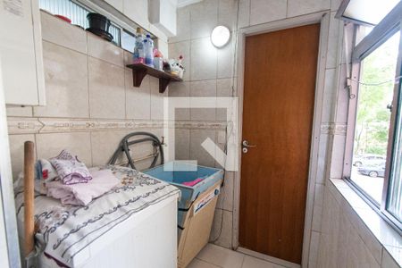 Apartamento à venda com 75m², 3 quartos e 1 vagaÁrea de serviço
