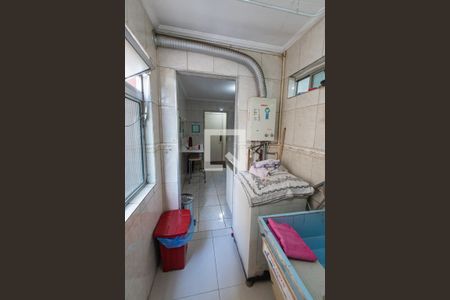 Apartamento à venda com 75m², 3 quartos e 1 vagaÁrea de serviço